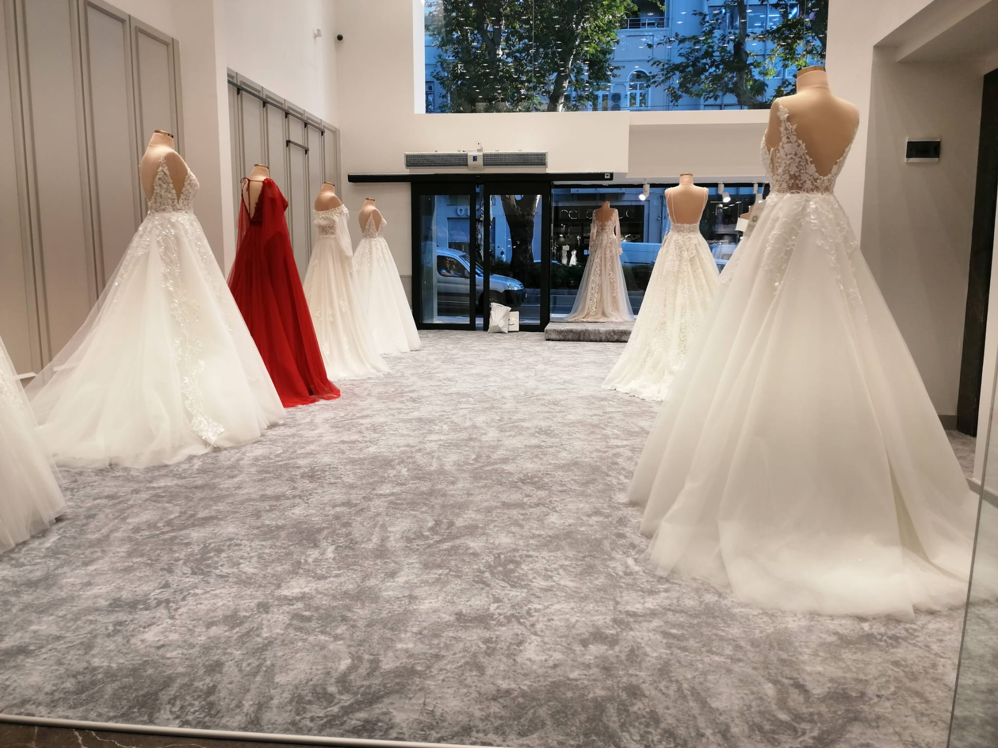 Zemininizden Başlayan Değişim: Kesintisiz Şıklık.